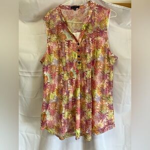 Ava & Grace Multicolor Floral Button-Front Blouse